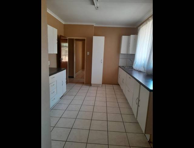 3 BEDROOM HOUSE FOR SALE IN WEST PARK